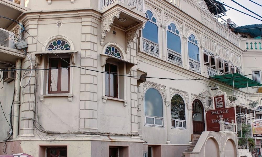 Palace On Ganges - Heritage Hotel Varanasi Dış mekan fotoğraf