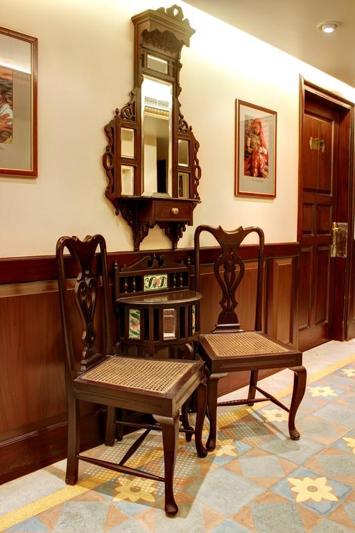 Palace On Ganges - Heritage Hotel Varanasi Dış mekan fotoğraf