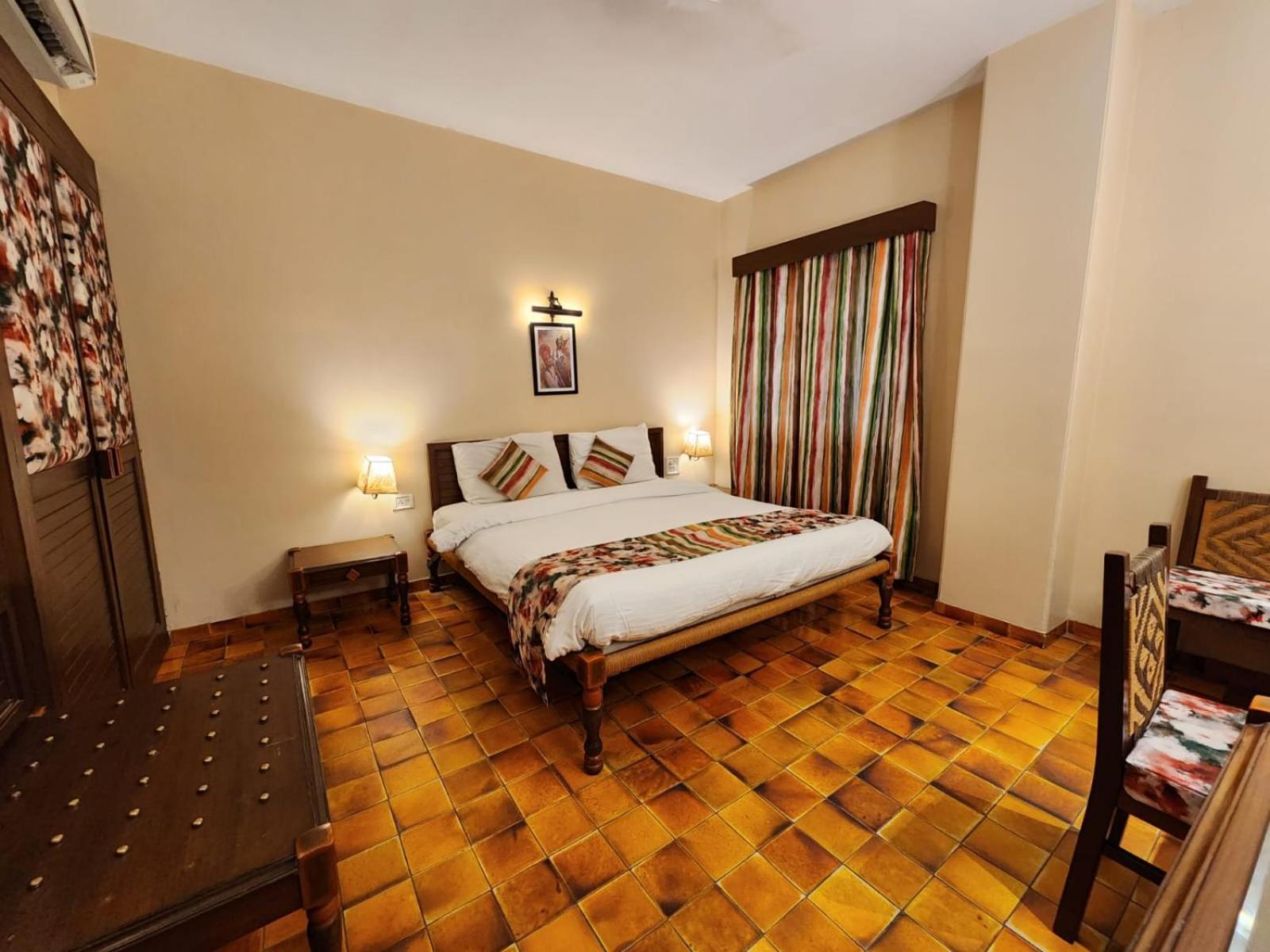 Palace On Ganges - Heritage Hotel Varanasi Dış mekan fotoğraf